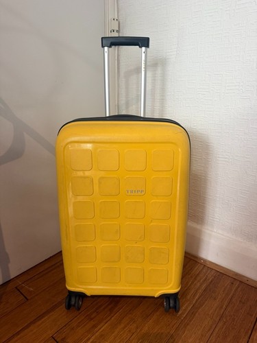 Tripp holiday yellow - holiday, medium