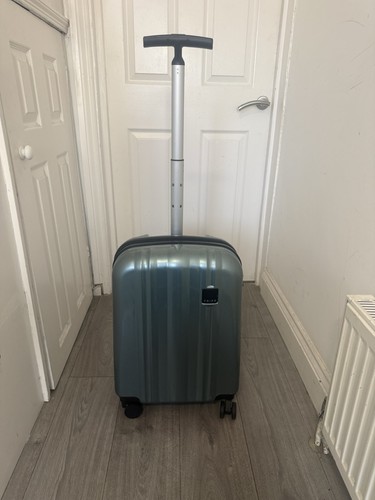Tripp retro cabin suitcase - retro,