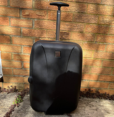 Tripp black hard - black, 2-wheel