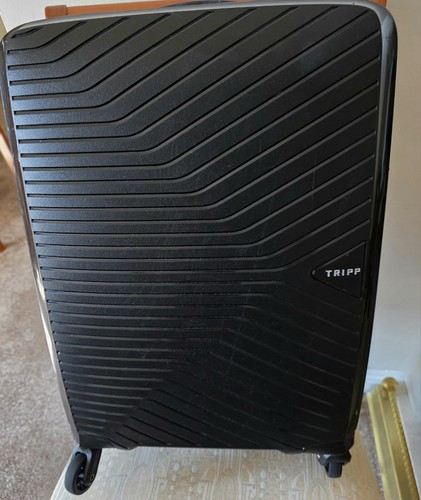 Tripp chic black cabin - tripp,