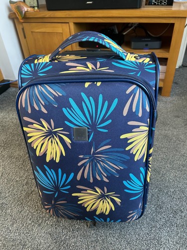 Tripp cabin suitcase - cabin,