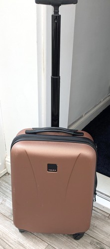Tripp hard suitcase with